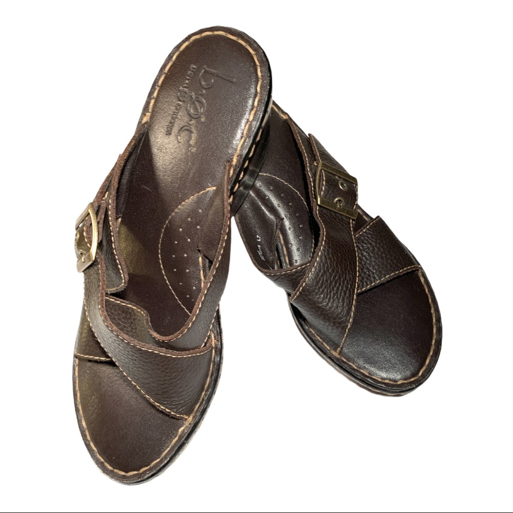 B.O.C. Leather CrissCross Buckle Slip Sandal Wedge Shoe Flat